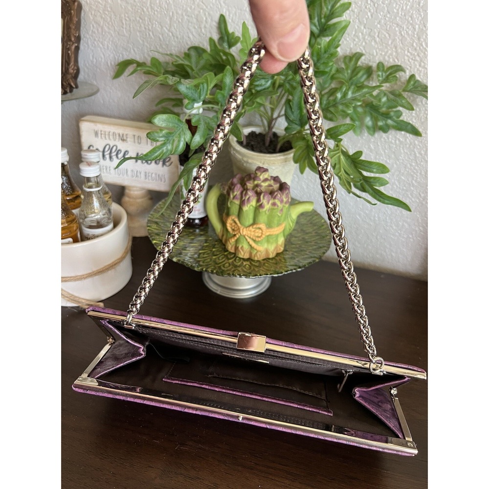 Valerie Steven's Faux Snakeskin Clutch - Picture 7 of 16